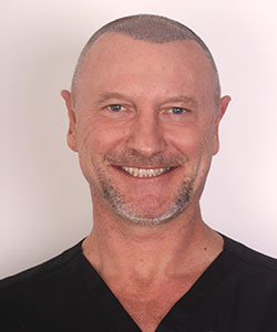 Meet Dr Henry Sinclair – Dentist at Coolum Beach Dental